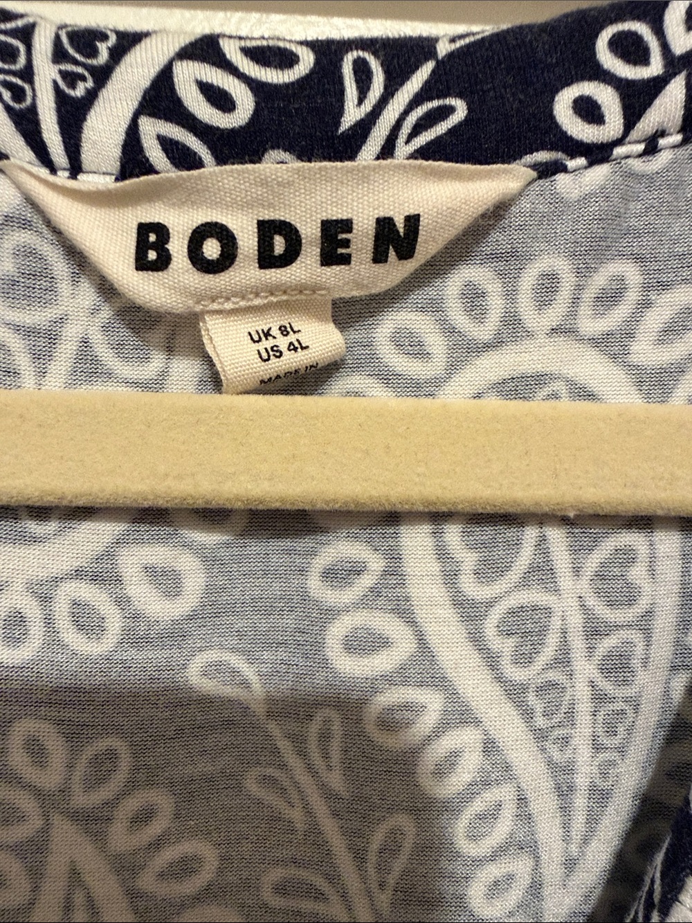 Boden Navy and White Paisley V‑Neck Maxi Dress - Picture 2 of 9